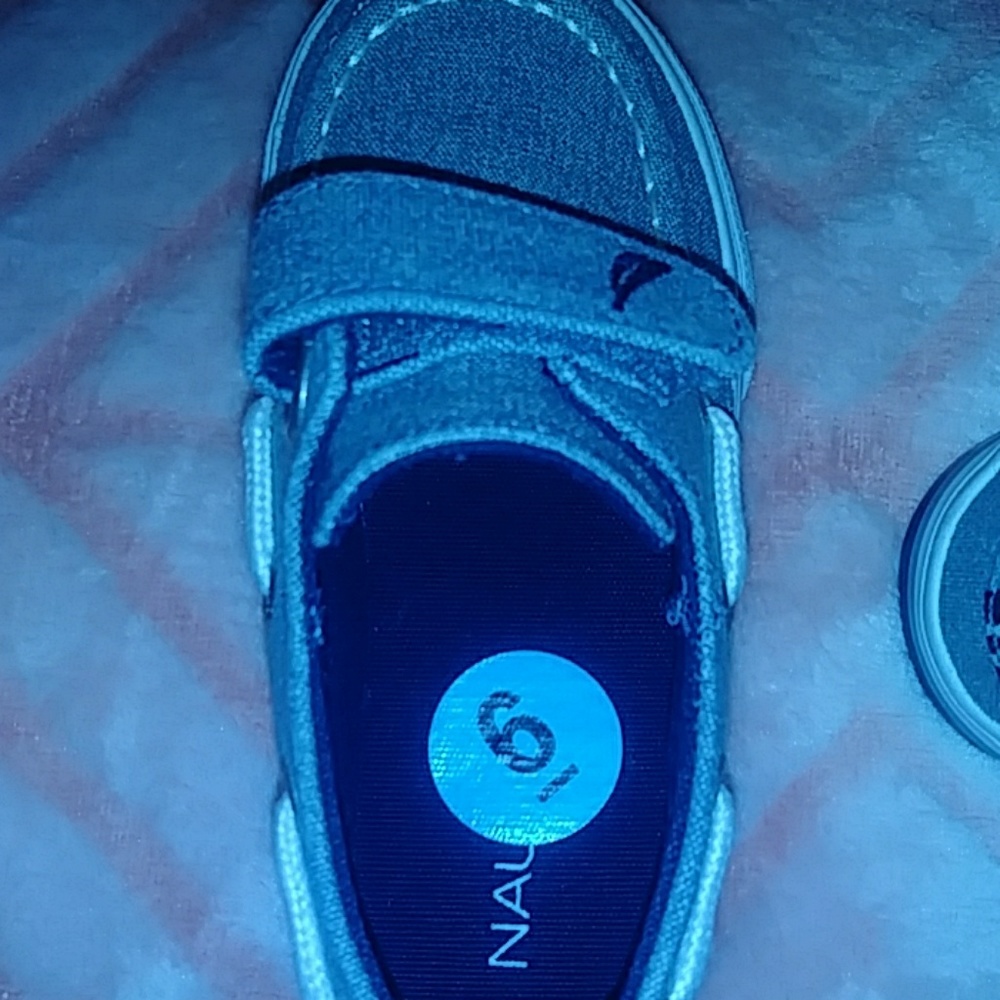 Baby boat shoes - Picture 3 of 3